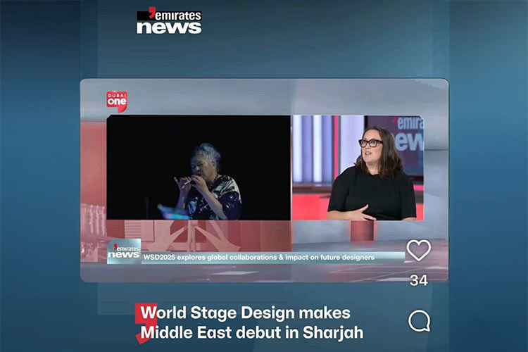 Mahina Ina Kingi-Kaui performing with taonga pūoro