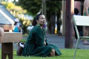 He Pō Ngahau i He Tangi Rōreka