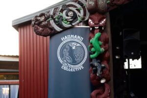 He Pō Ngahau i He Tangi Rōreka